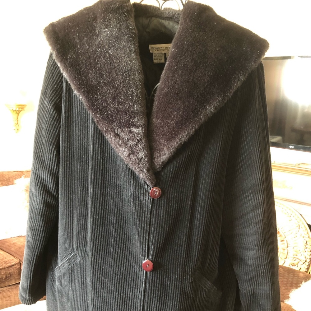 Corduroy jacket with faux fur collar